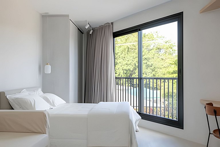 Studio moderno a passos da lagoa da conceição