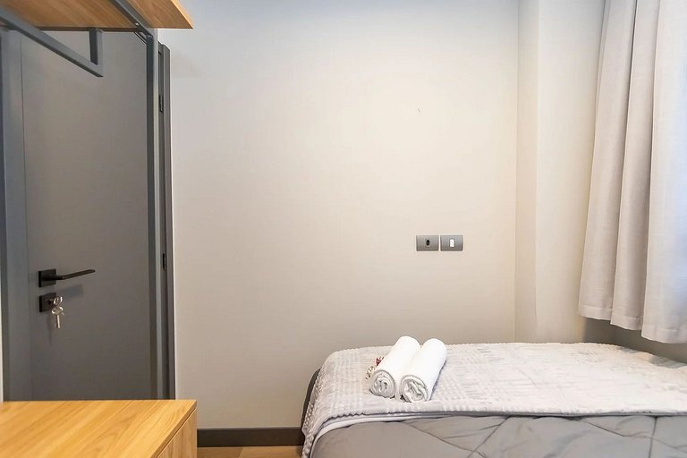 HOUSI AP novo de 1 quarto no Água Verde