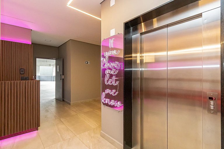 Brickell One by Housi, prédio com academia próximo à rodoviá