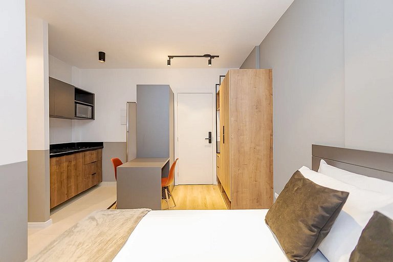 Studio novo próximo ao parque barigui By Housi