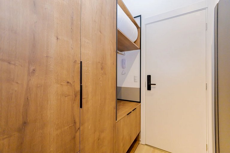 Duplex novo próximo ao parque barigui By Housi