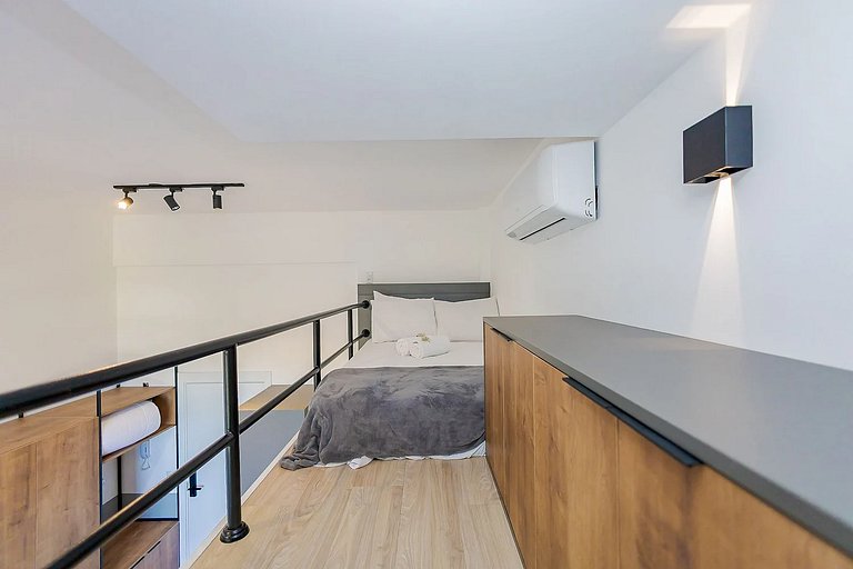 Duplex novo próximo ao parque barigui By Housi