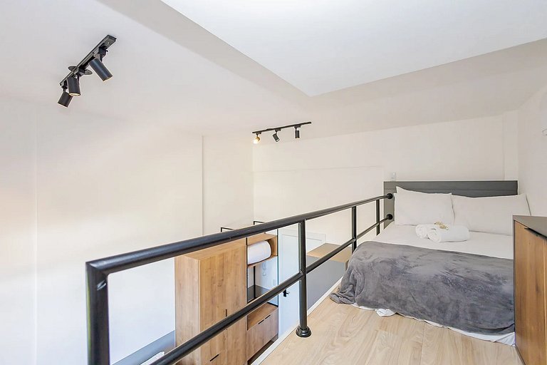 Duplex novo próximo ao parque barigui By Housi
