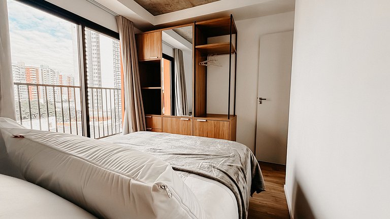 Ap para 3 pessoas novinho, próximo ao mercadão