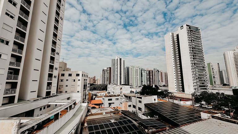 Ap para 3 pessoas novinho, próximo ao mercadão