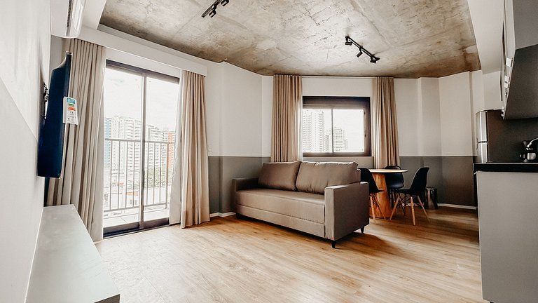 Ap para 3 pessoas novinho, próximo ao mercadão