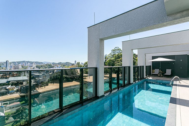 Loft a passos da Vila Germânica c Piscina aquecida