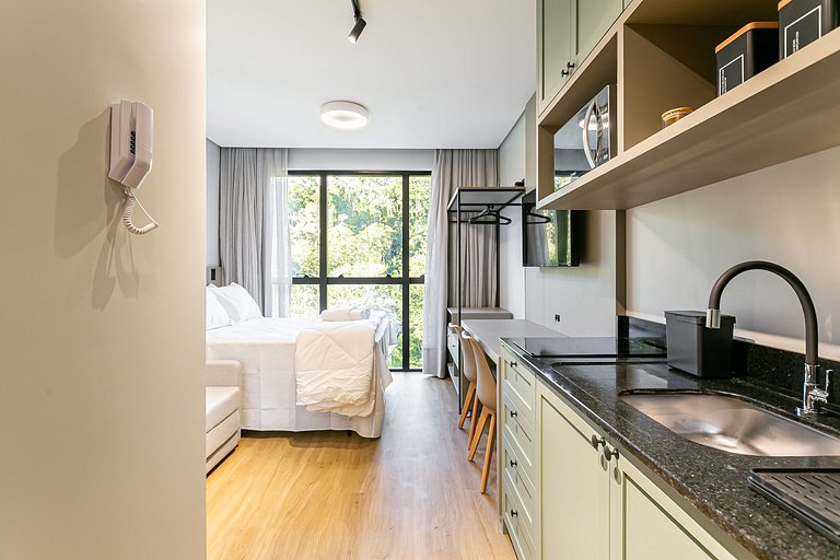 Ap lindo para 4 pessoas ao lado da Vila Germânica