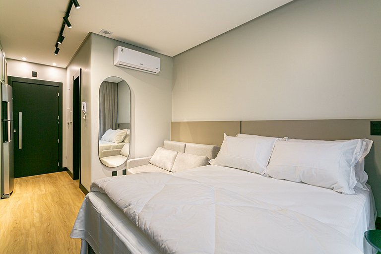 Ap lindo para 4 pessoas ao lado da Vila Germânica