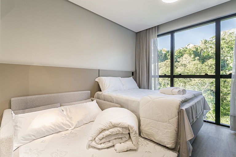Ap lindo para 4 pessoas ao lado da Vila Germânica