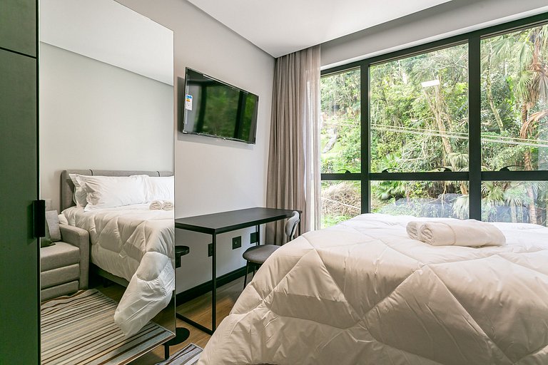 Loft com vista para a natureza 3min Vila Germânica