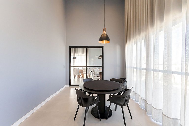 ap novo e completo a passos do Shopping estação