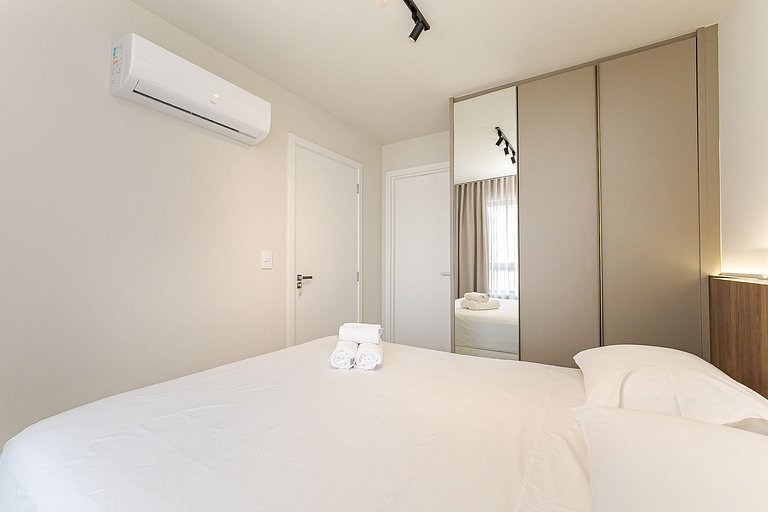 ap novo e completo a passos do Shopping estação