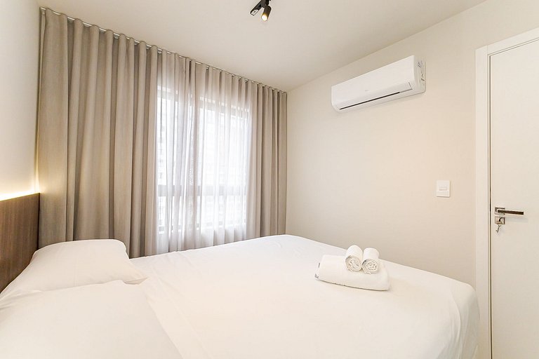 ap novo e completo a passos do Shopping estação