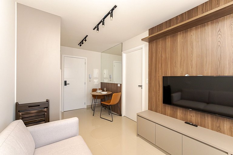 ap novo e completo a passos do Shopping estação