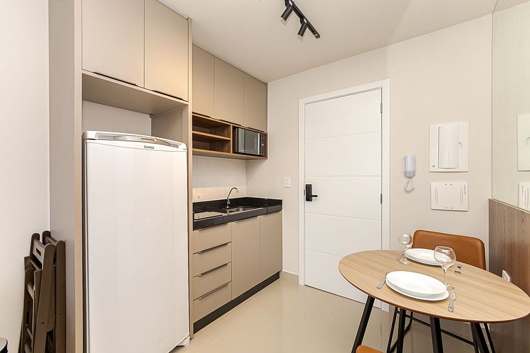 ap novo e completo a passos do Shopping estação