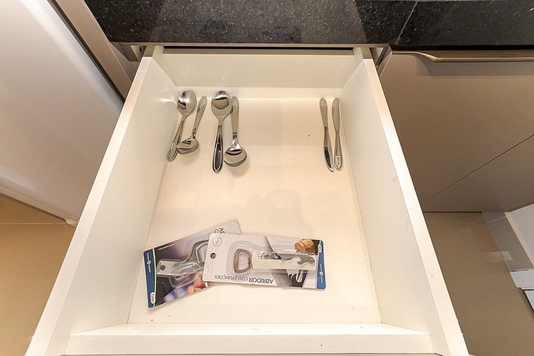 ap novo e completo a passos do Shopping estação