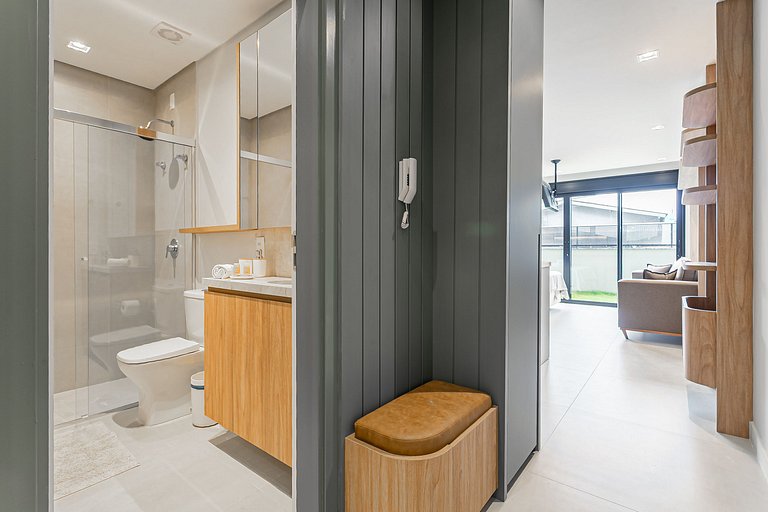 ap novo, a passos da praia, com piscina no terraço