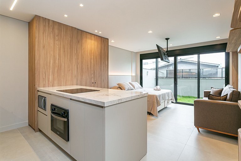 ap novo, a passos da praia, com piscina no terraço