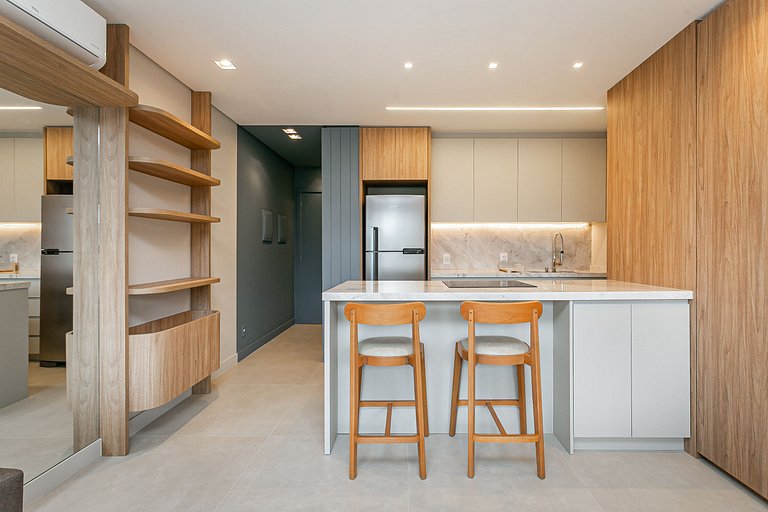 ap novo, a passos da praia, com piscina no terraço