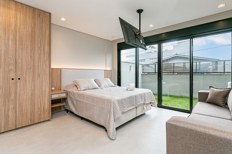 ap novo, a passos da praia, com piscina no terraço