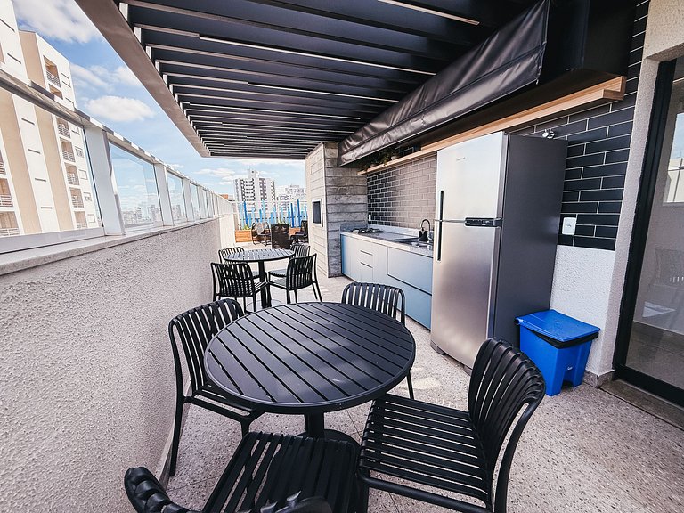 BE Deodoro, prédio novo! completo, com piscina e academia, p