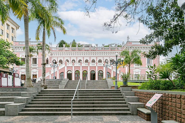 ap completo a passos da praça xv e catedral