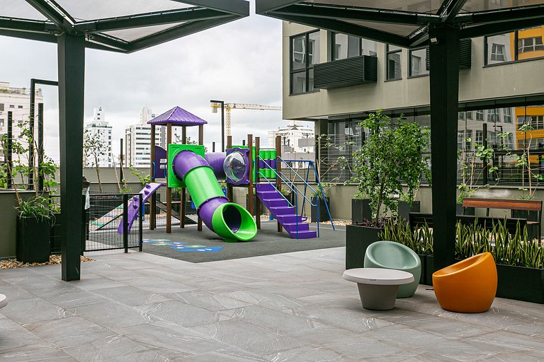 Ap novo ao lado da UFSC com academia